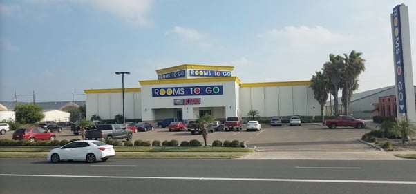 rooms to go store and showroom in corpus christi