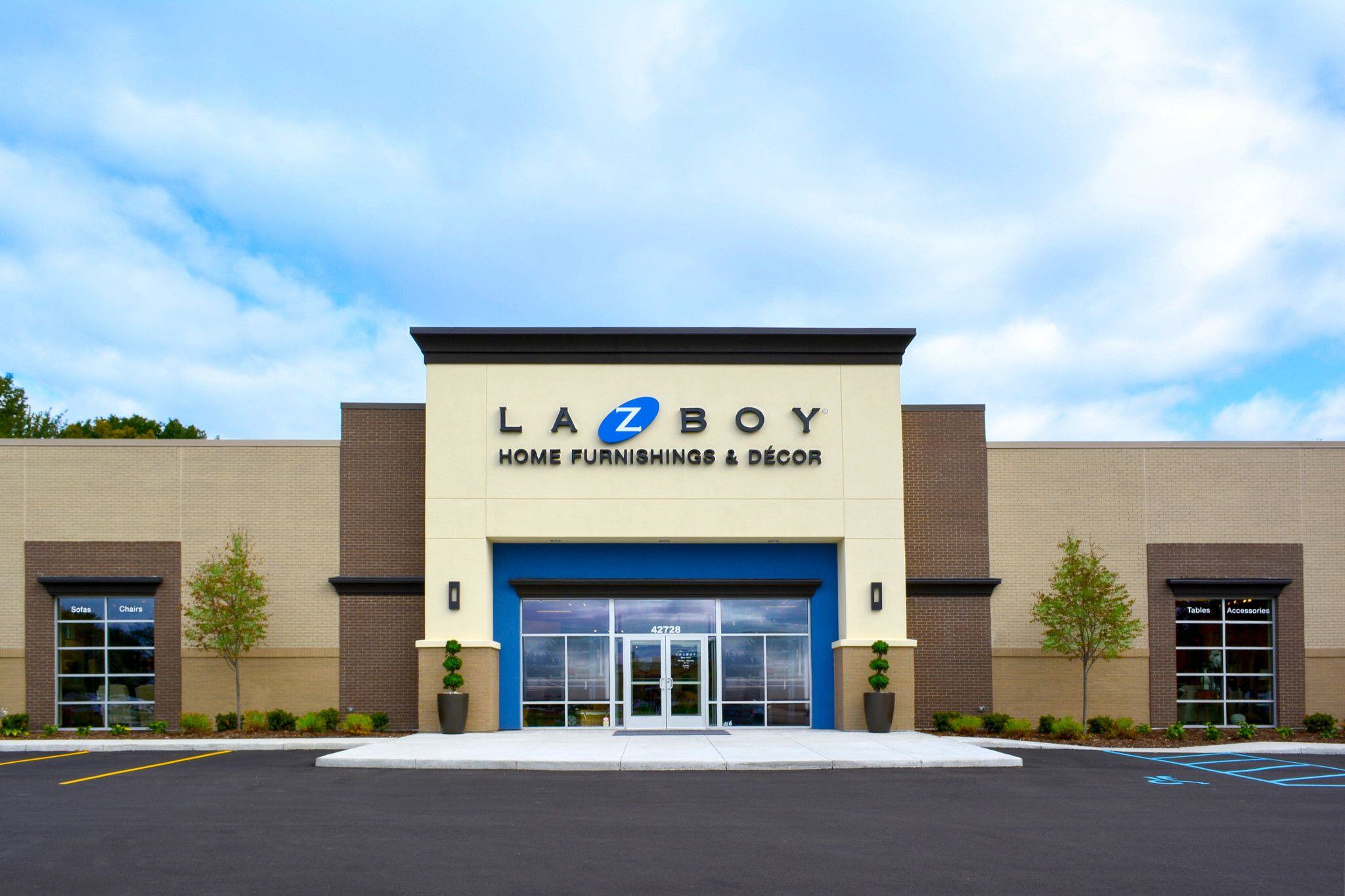 what separates la-z-boy furniture from the rest