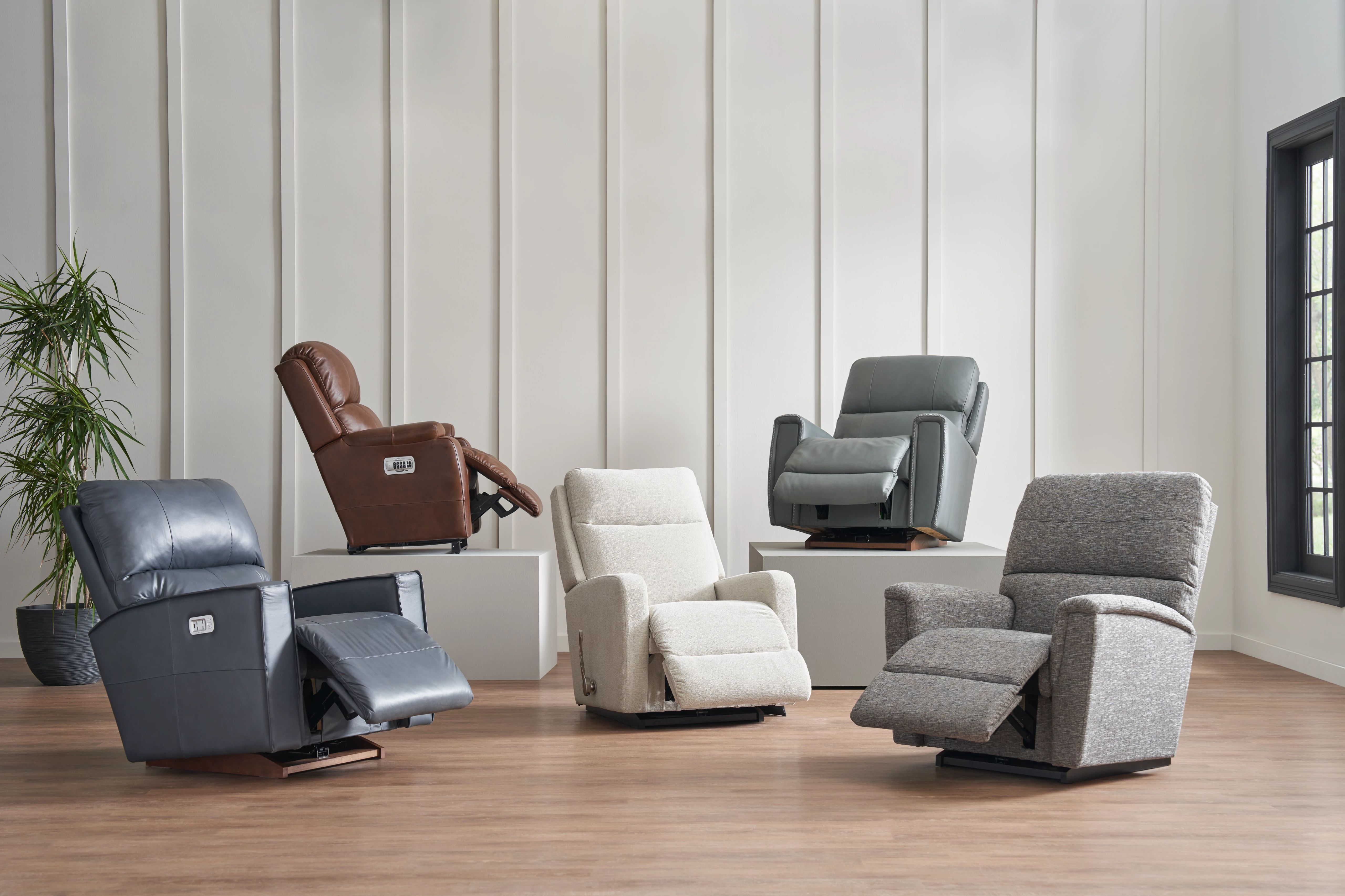 Rooms to go wall hugger recliners sale