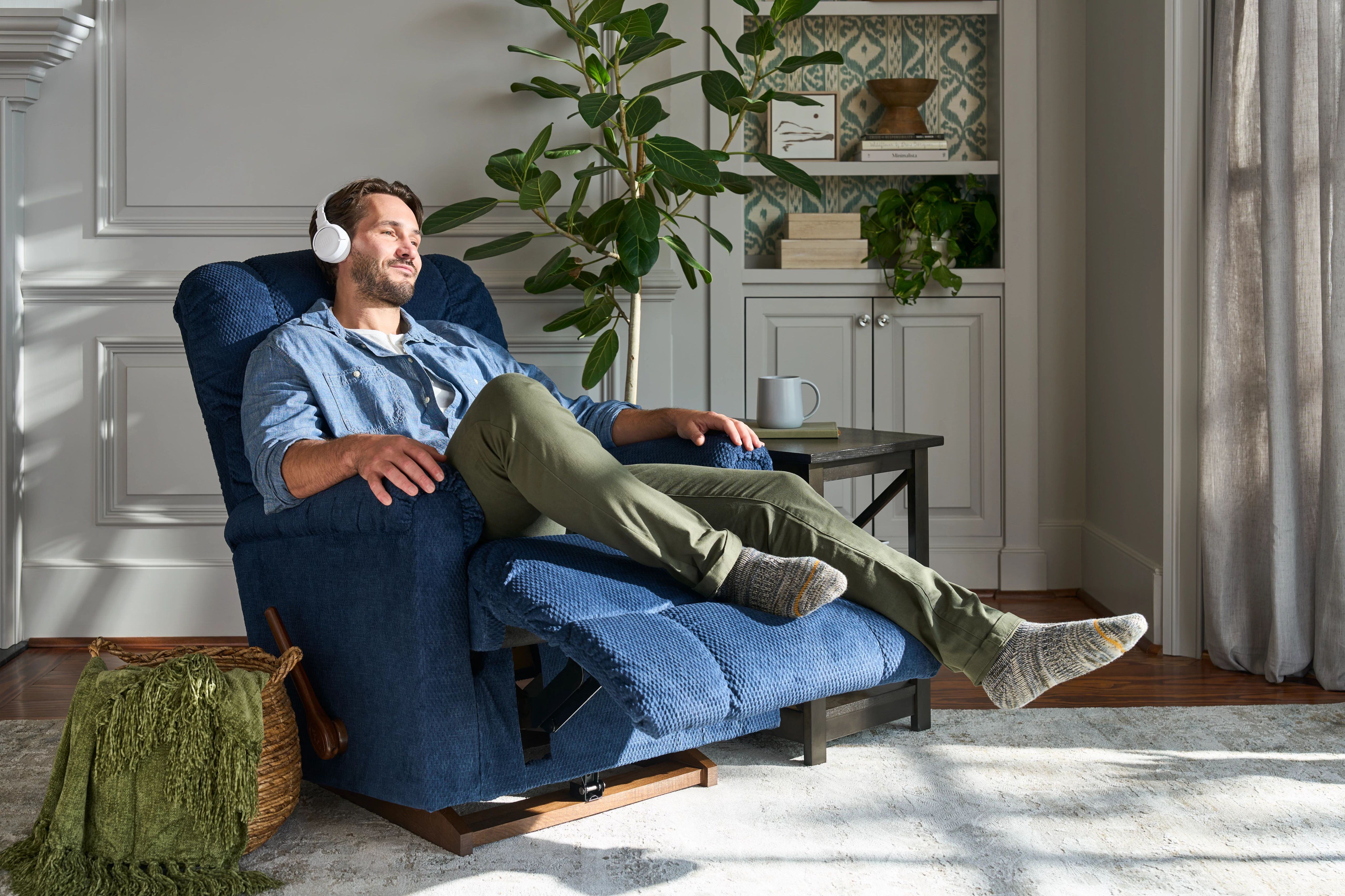 when is the best time to buy a recliner?